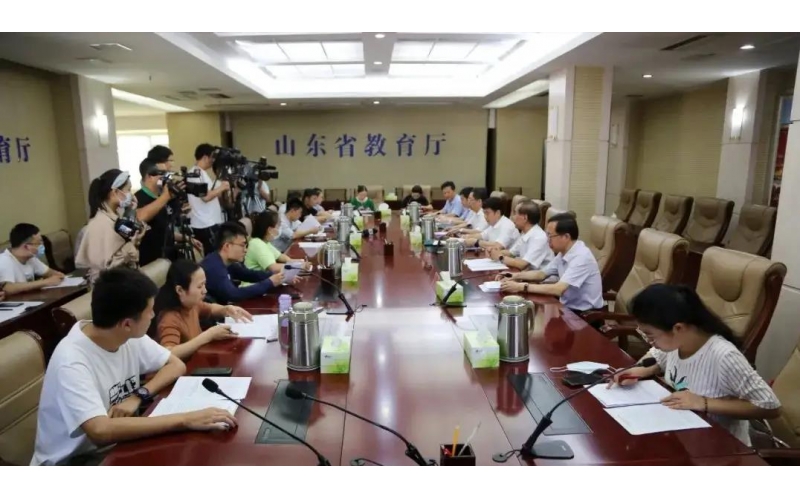 山東省教育廳發(fā)布《關于2021年職業(yè)教育改革發(fā)展成效明顯的市、縣（市、區(qū)）遴選評審結(jié)果的公示》